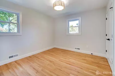 [Address not provided], Piscataway Township, NJ 08854 - Photo 15
