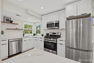 [Address not provided], Iselin, NJ 08830 - Photo 7