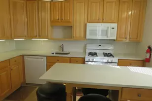 652 Cornell St, Perth Amboy, NJ 08861 - Photo 5