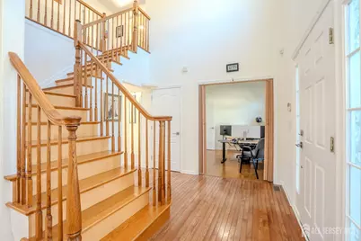 50 Kelly Way, South Brunswick Township, NJ 08852 - Photo 5