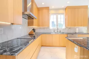 50 Kelly Way, South Brunswick Township, NJ 08852 - Photo 17