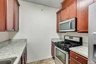 545 E Celebration Way Way, South Plainfield, NJ 07080 - Photo 19