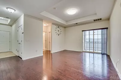 545 E Celebration Way Way, South Plainfield, NJ 07080 - Photo 9