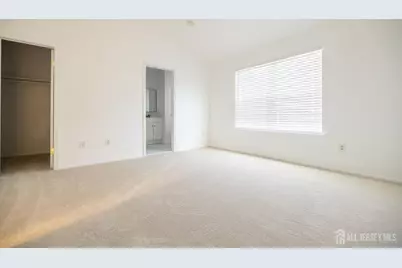 184 Bexley Lane, Middlesex, NJ 08854 - Photo 11