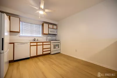 184 Bexley Lane, Middlesex, NJ 08854 - Photo 21