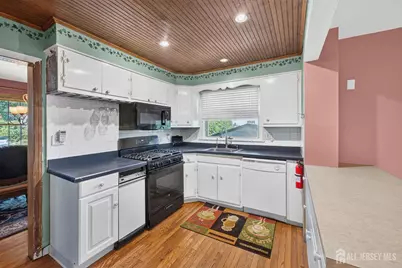 207 Penfield Place, Dunellen, NJ 08812 - Photo 23