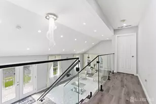 6 Whitewood Rd, Edison, NJ 08820 - Photo 13