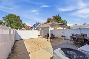 459 Mitchell Pl, Perth Amboy, NJ 08861 - Photo 23
