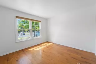 1013 Waterford Dr, Edison, NJ 08817 - Photo 23