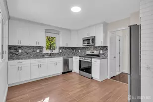32 Bruning Ln, Spotswood, NJ 08884 - Photo 3