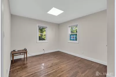 32 Bruning Lane, Spotswood, NJ 08884 - Photo 9