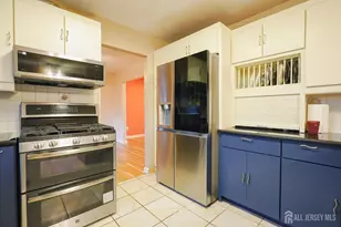 3 E Charles Ct, Edison, NJ 08820 - Photo 11