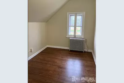 1061 King Georges Post Road, Edison, NJ 08837 - Photo 5