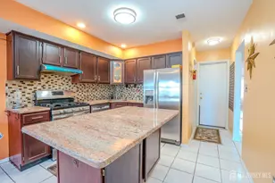 375 Draco Rd, Piscataway Township, NJ 08854 - Photo 19