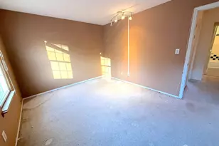 16 Quail Run Rd, Jamesburg, NJ 08831 - Photo 13