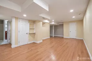 32 Smith St, Metuchen, NJ 08840 - Photo 21