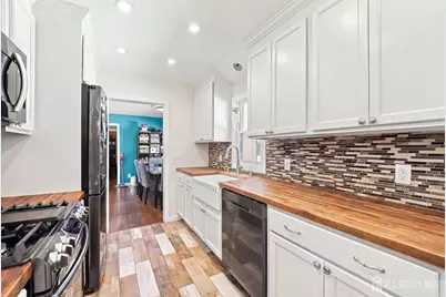 51 Herbert Drive, East Brunswick Township, NJ 08816 - Photo 17