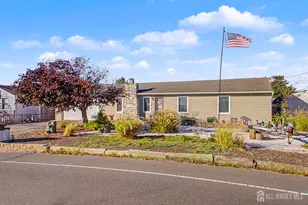 1122 Laurel Blvd, Lacey Township, NJ 08734 - Photo 3