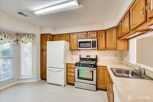 1801 Timber Oaks Rd, Edison, NJ 08820 - Photo 11