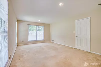1801 Timber Oaks Road, Edison, NJ 08820 - Photo 19