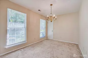 1801 Timber Oaks Rd, Edison, NJ 08820 - Photo 9