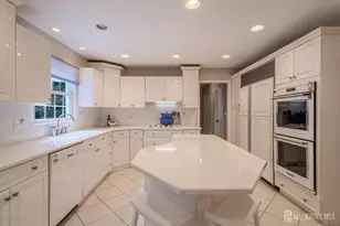 6 Burlington Ln, East Brunswick Township, NJ 08816 - Photo 5