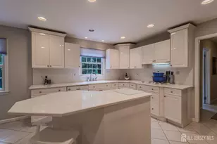 6 Burlington Ln, East Brunswick Township, NJ 08816 - Photo 7