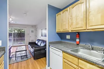 1116 Edpas Road #1116, New Brunswick, NJ 08901 - Photo 9