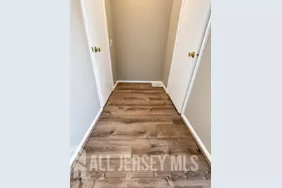 60 Pheasant Run, Edison, NJ 08820 - Photo 19