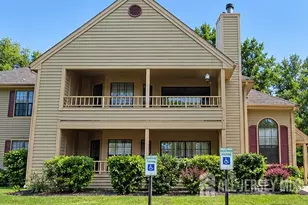 405 Chester Ct, Helmetta, NJ 08828 - Photo 1