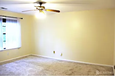 405 Chester Court #405, Helmetta, NJ 08828 - Photo 21