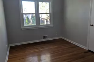 305 E St, Middlesex, NJ 08846 - Photo 13