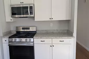 305 E St, Middlesex, NJ 08846 - Photo 5