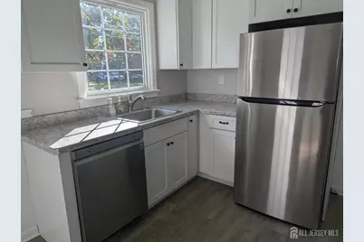 305 E Street, Middlesex, NJ 08846 - Photo 3