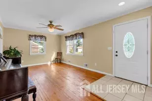 652 Brookside Dr, Middletown, NJ 07718 - Photo 7