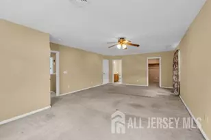 652 Brookside Dr, Middletown, NJ 07718 - Photo 17