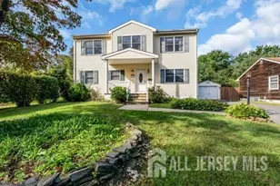 652 Brookside Dr, Middletown, NJ 07718 - Photo 47