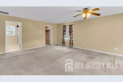 652 Brookside Drive, Middletown, NJ 07718 - Photo 15