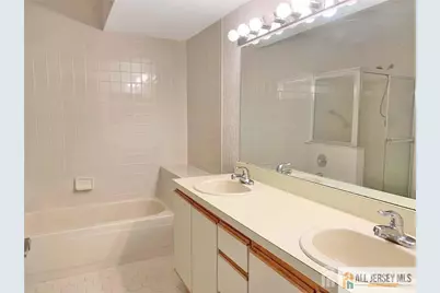 3 Edinburgh Drive #B, Monroe Township, NJ 08831 - Photo 11