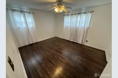 35 Maplewood Avenue, Colonia, NJ 07067 - Photo 7
