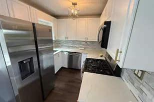 35 Maplewood Ave, Colonia, NJ 07067 - Photo 9