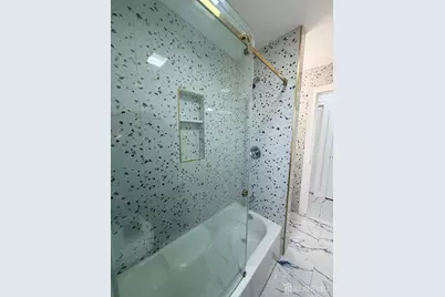 109 W Arthur Place, Iselin, NJ 08830 - Photo 19