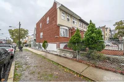 2293 John F Kennedy Boulevard, Jersey City, NJ 07304 - Photo 21