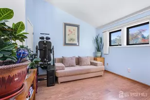 194 Starlight Ct, Old Bridge Township, NJ 08857 - Photo 21