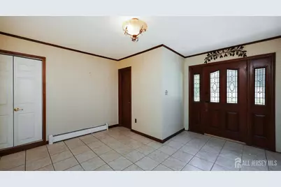 12 Nightingale Street, Edison, NJ 08820 - Photo 3