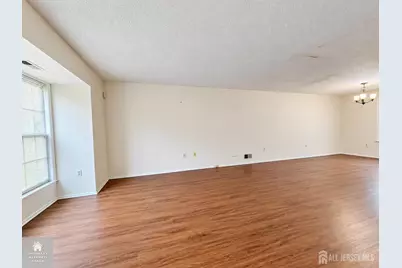 29 Albury Way, North Brunswick Township, NJ 08902 - Photo 5