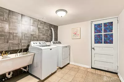 74 Elmwood Avenue, Edison, NJ 08837 - Photo 25