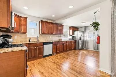 74 Elmwood Avenue, Edison, NJ 08837 - Photo 7