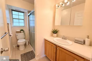 9 Hawaii Ct, Matawan, NJ 07747 - Photo 13