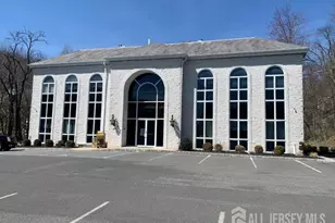 501 Watchung Ave, Watchung, NJ 07069 - Photo 1